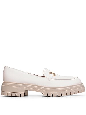 Loafer Off White com detalhe Frontal Dourado