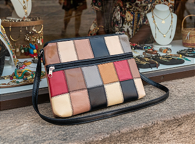 Bolsa Feminina NOELE Colors Transversal em Couro