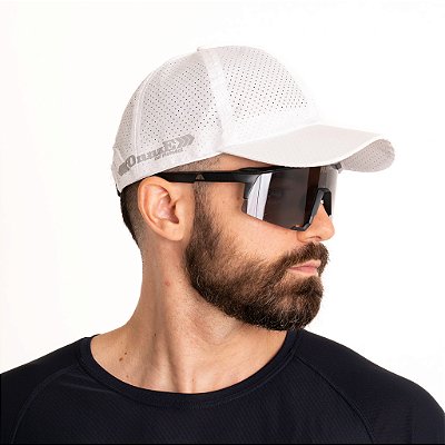 Boné de Corrida Unissex Onnze Sports Esportivo Aba Curva Ajustável White