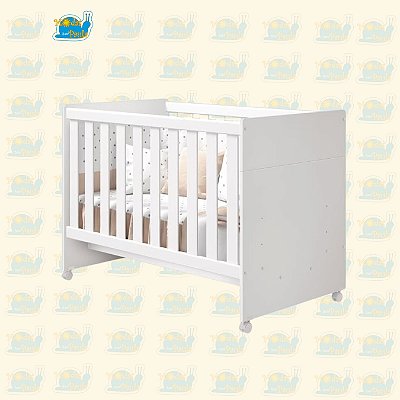 Berço Americano Katatau Flex 3 em 1 Vira Mini Cama ou Sofazinho Branco Brilho