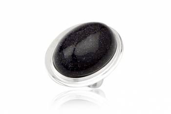 anel de prata com pedra arenito preta