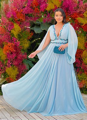 Vestido de festa plus size longo, bordado em pedraria com tule na lateral - Azul Serenity