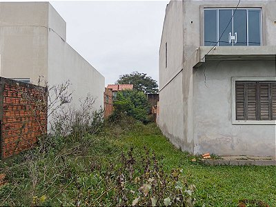 TERRENO FINANCIÁVEL MEDINDO 5 X 30 ( 150 M² ) NA PRINCIPAL DO JARDIM DO SALSO