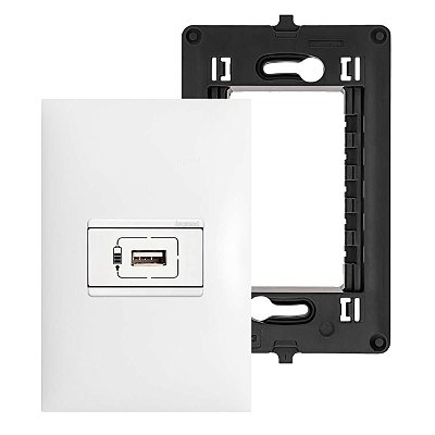 Conjunto Carregador USB Simples 3000mAh Legrand PIAL Plus+ 4x2 Branco