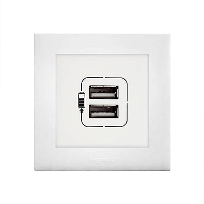 Kit Tomada USB Simples 1.5A Com Placa de Embutir em Móveis Preto PIAL Plus+ Legrand