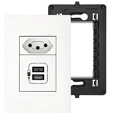 Kit Tomada Usb Tipo-C Carga Rápida E Tomada 20a Com Placa Branca Pial plus+ Legrand