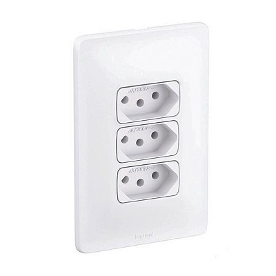 Kit Completo Três Tomadas 10A com Placa e Suporte 4x2 Zeffia Legrand