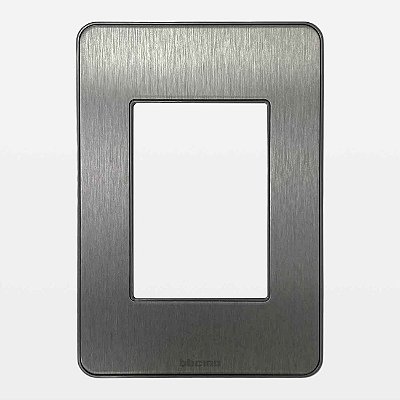 Placa 3 Postos 4x2 Alumínio Titânio MatixGo Legrand Bticino JA4803ATBR