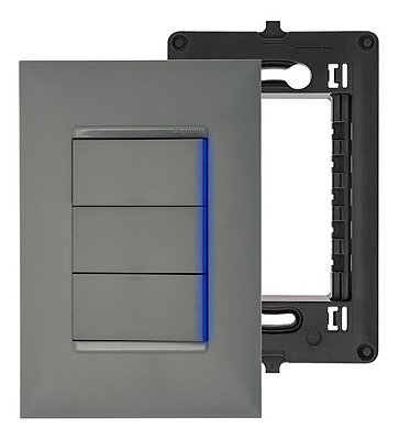 Kit Completo Interruptor Triplo com Led Placa e Suporte 4x2 Legrand PIAL Plus+ Cinza