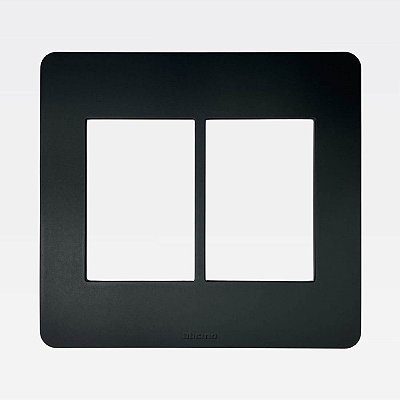 Placa 3+3 Postos 4x4 Preta MatixGo Legrand JA4826M6JB