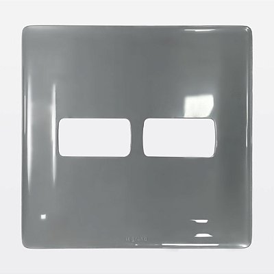 Placa 1 + 1 Postos 4x4 Cinza Zeffia Legrand 680174CZ