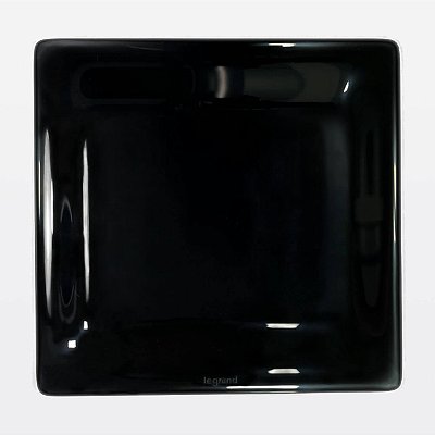 Placa Cega 4x4 Preta Legrand Zeffia 680173PT