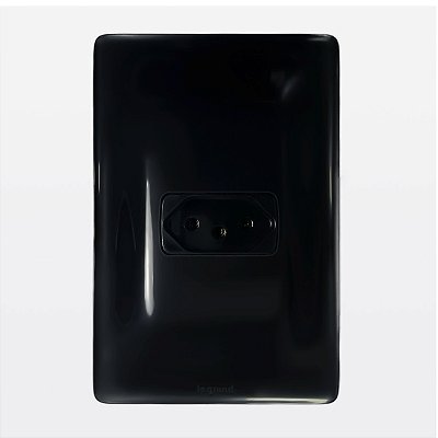 Conjunto 4x2 Tomada 2P+T 10A Preto Zeffia Legrand 680110PT