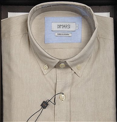 Camisa Dimarsi Tradicional Regular Fit - Botão No Colarinho - Com Bolso - Manga Curta - 100% Algodão - Ref. 9463 Caqui