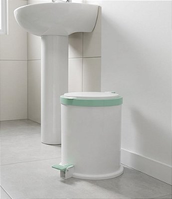 LIXEIRA COM PEDAL PREMIUM 8 LITROS - SORTIDA - TOTAL 6 PEÇAS