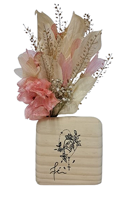 Decoração em Madeira Quadrado 10x10 Com Flores Desidratadas