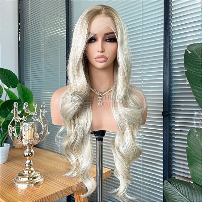 LACE FRONT JADE CINZA PLATINADA COM RAIZ ESFUMAÇADA 13 x 4
