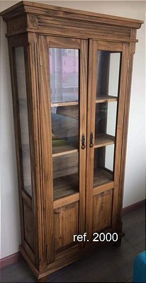 Cristaleira 2 portas com parte inferior fechada - Ref 2000