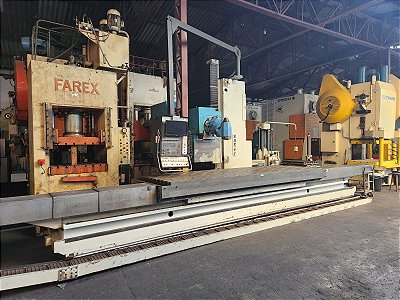 FRESADORA CNC ZAYER 4000