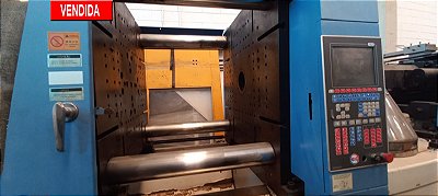 INJETORA DE PLASTICOS FCS 450 TONS(VENDIDA)