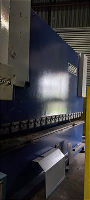 PRENSA DOBRADEIRA HIDRÁULICA NEWTON PDH20040 4000X200TONS