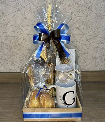 CESTA LOUCO POR CAFÉ C/ CANECA PERSONALIZADA