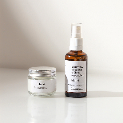 kit cuidados mãos | hidratante mãos (30g) e spray higienizador (50 ml)