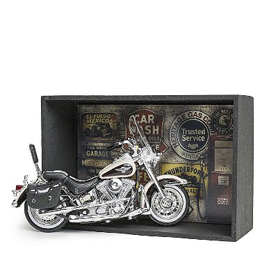 Kit Miniatura Harley-Davidson 1993 Heritage Softail Nostalgia 1:18 com Expositor e Postal