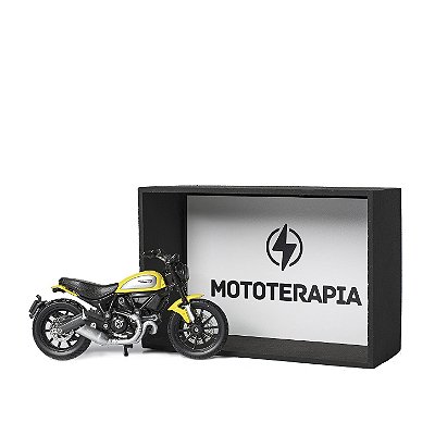 Kit Miniatura Ducati Scrambler Icon 1:18 com Expositor e Postal