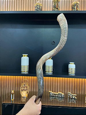 Shofar Direto de Israel | Modelo 23 - 1m e 02cm