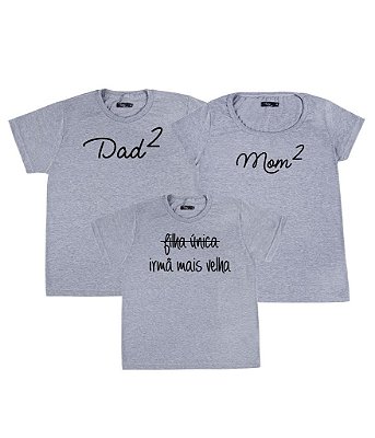 Conjunto Família 03 Camisetas Cinzas Mãe de 2 Pai de 2 e Irmã mais velha