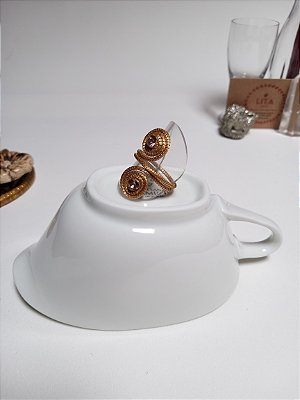 Anel de Capim Dourado com Strass Regulável