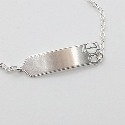 Pulseira infantil em prata 925 com placa de menina