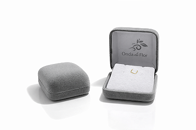 Estojo de Brinco em Veludo Cinza