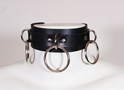Coleira fashion três argolas