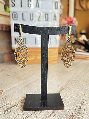 Brinco Dourado Cascata