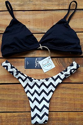 Biquíni Fio Dental Preto e Branco Listras