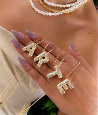 Colar Inicial Hailey C