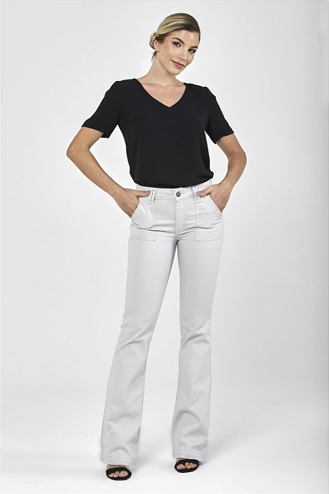 Calça Boot Cut Sarja Areia - Vernier