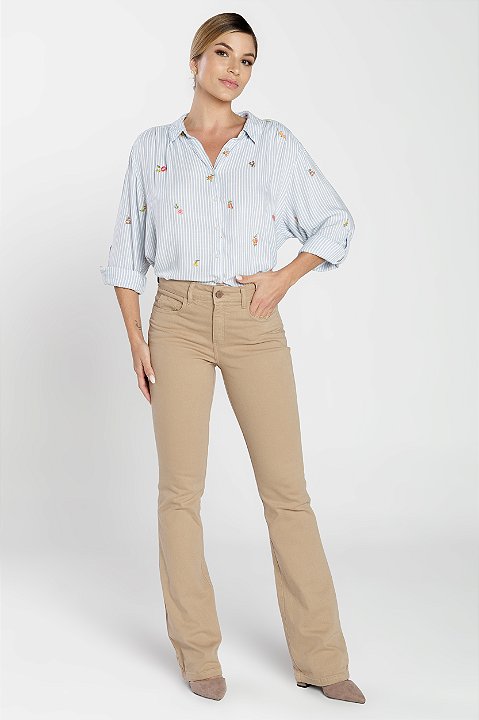 Calça Boot Cut Sarja Bege - Cascais