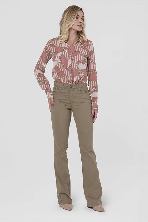 Calça Boot Cut Sarja Cotelê Bege - Brisbane