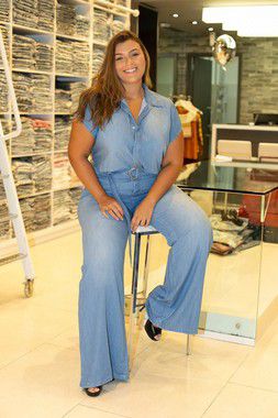 macacao jeans pantalona