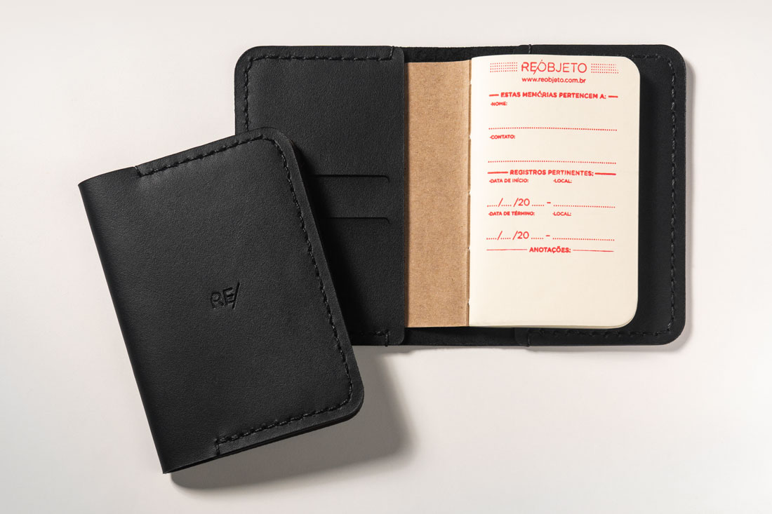 Capa para passaporte, diário de viagem ou field notes em couro legítimo preto.