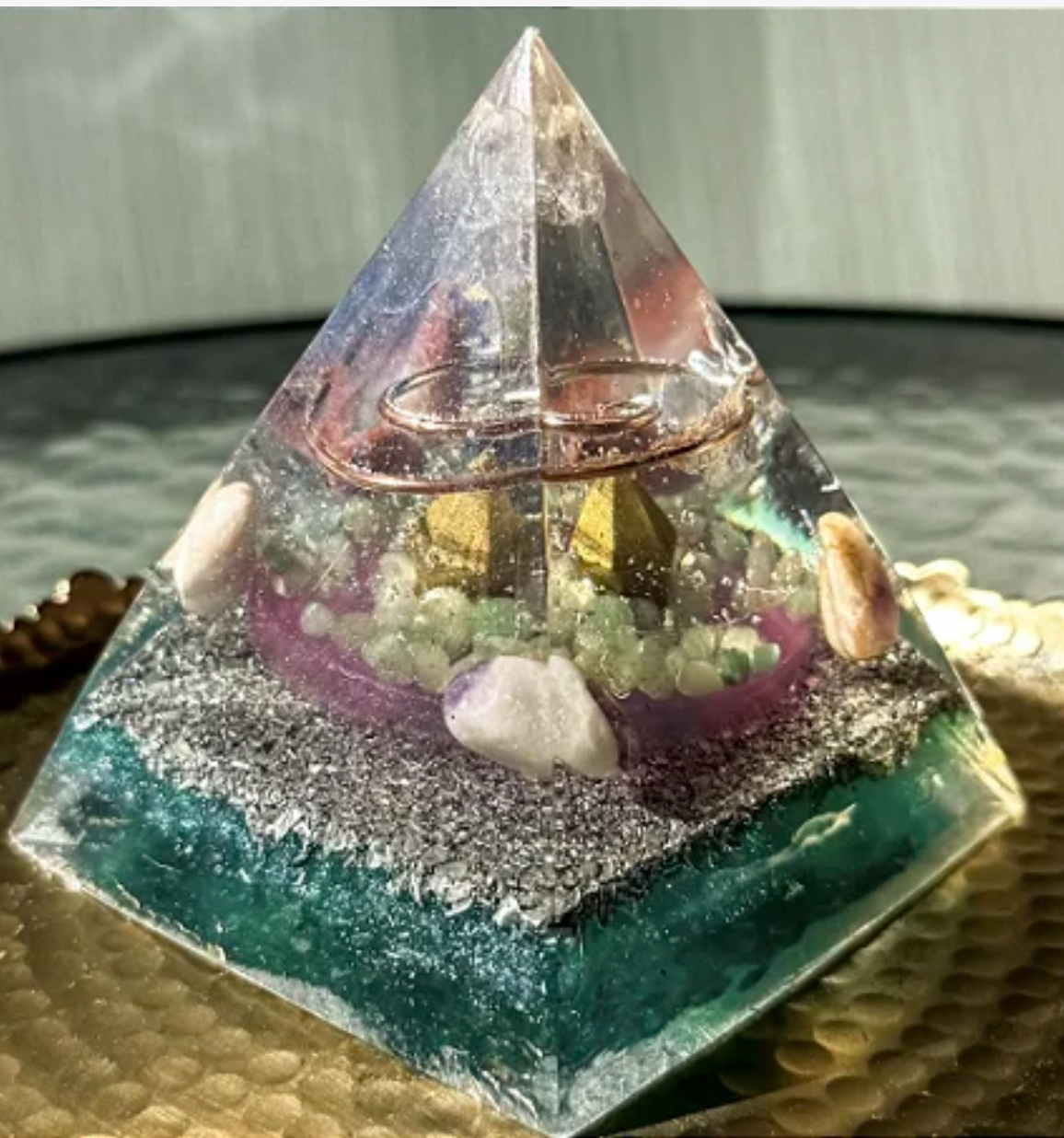 Pirâmide Orgonite Saúde Física e Emocional