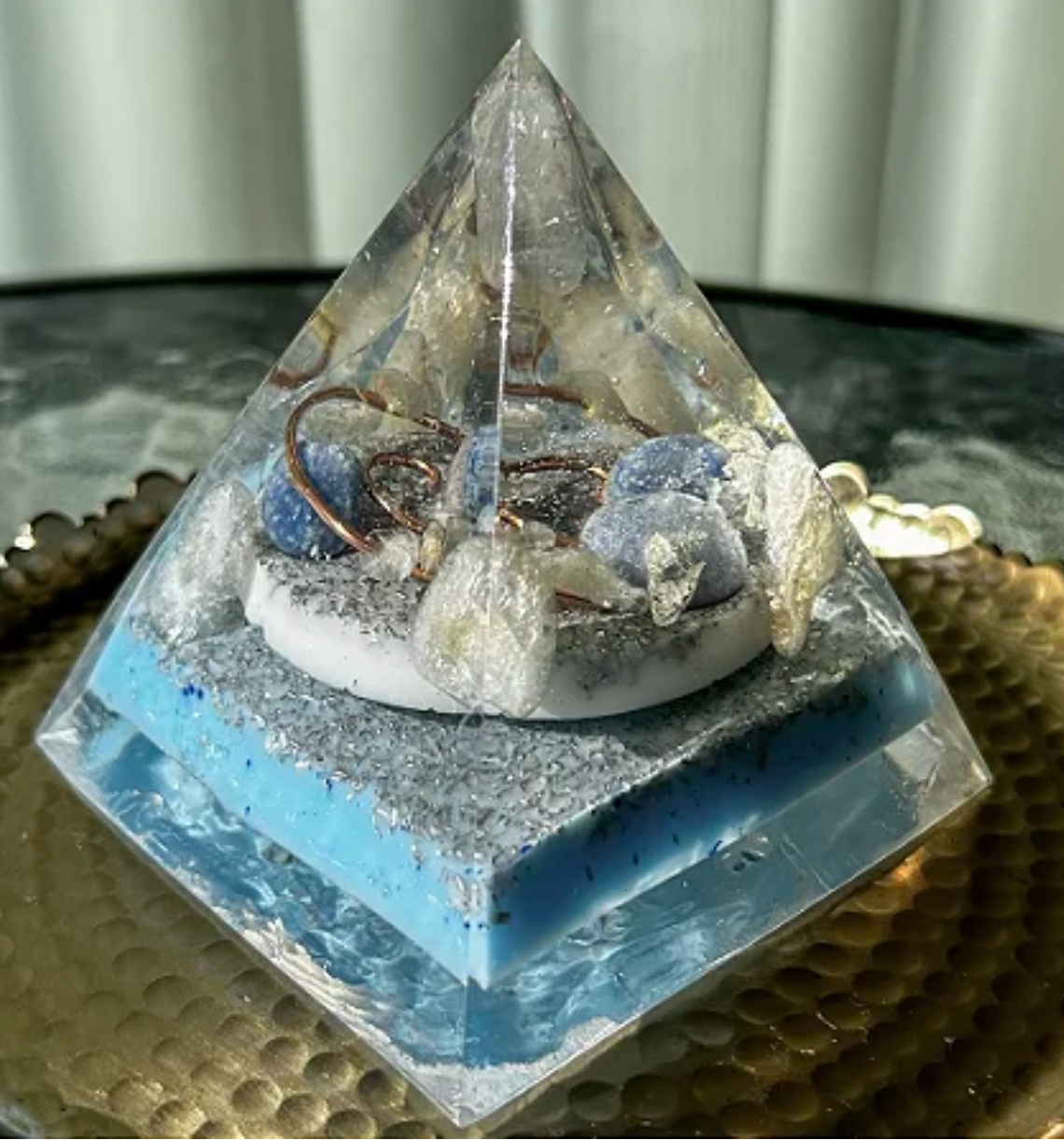 Pirâmide Orgonite Paz e Alegria