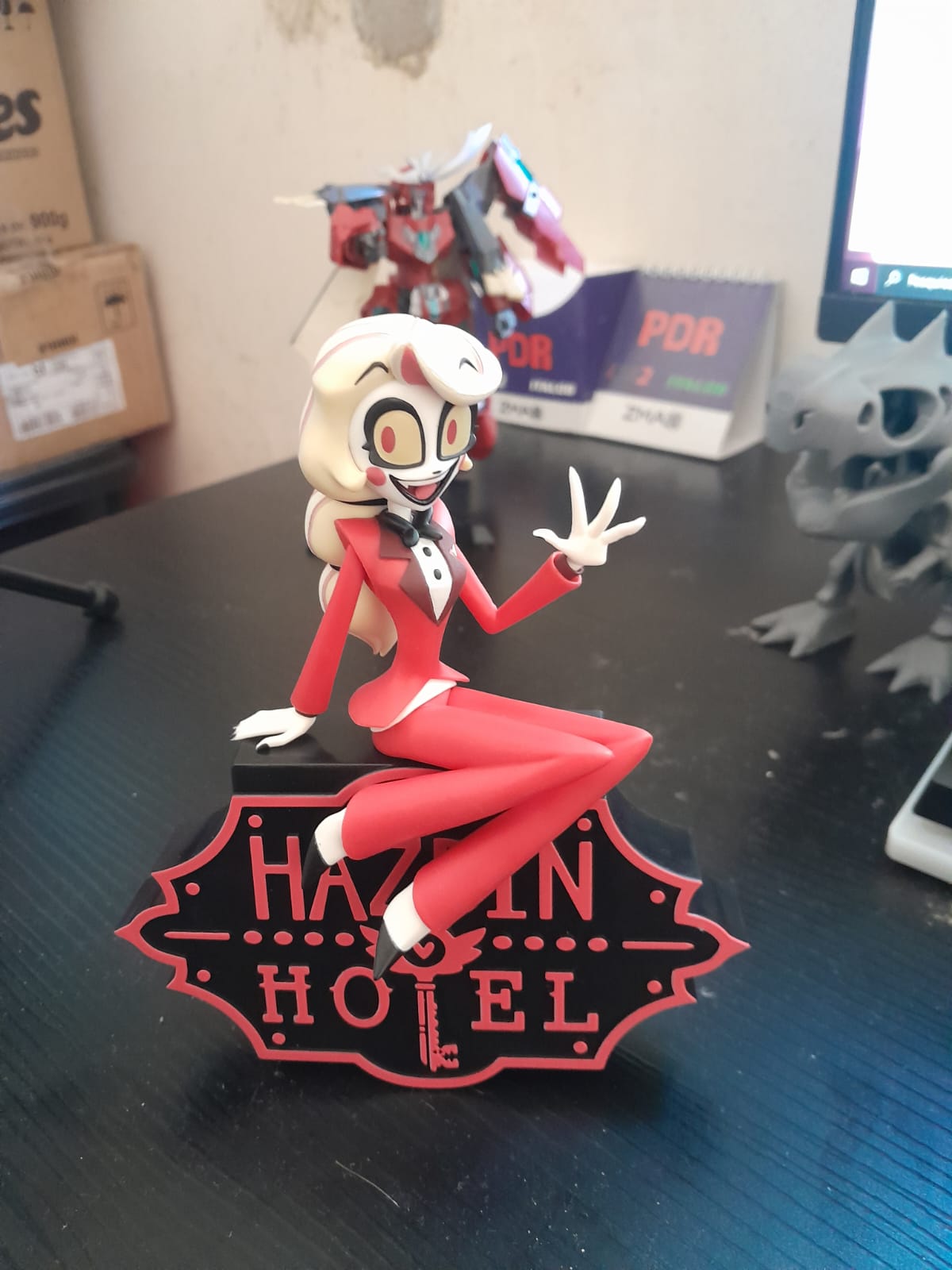 Hazbin Hotel Monitor Top Figure Charlie Morningstar (Ver. A