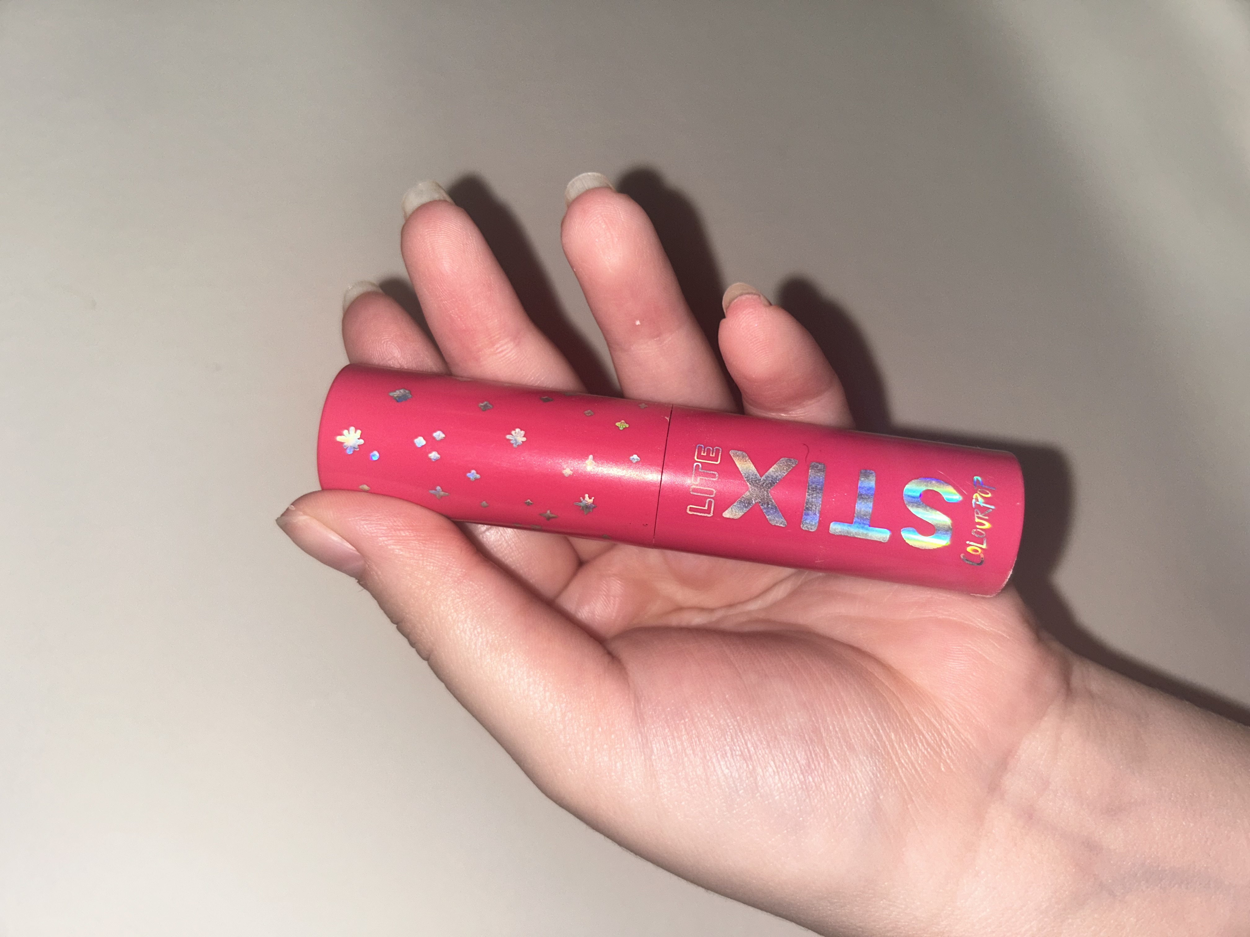 Iluminador em Bastão Colourpop x Winx Club Lite Stix - Edição
