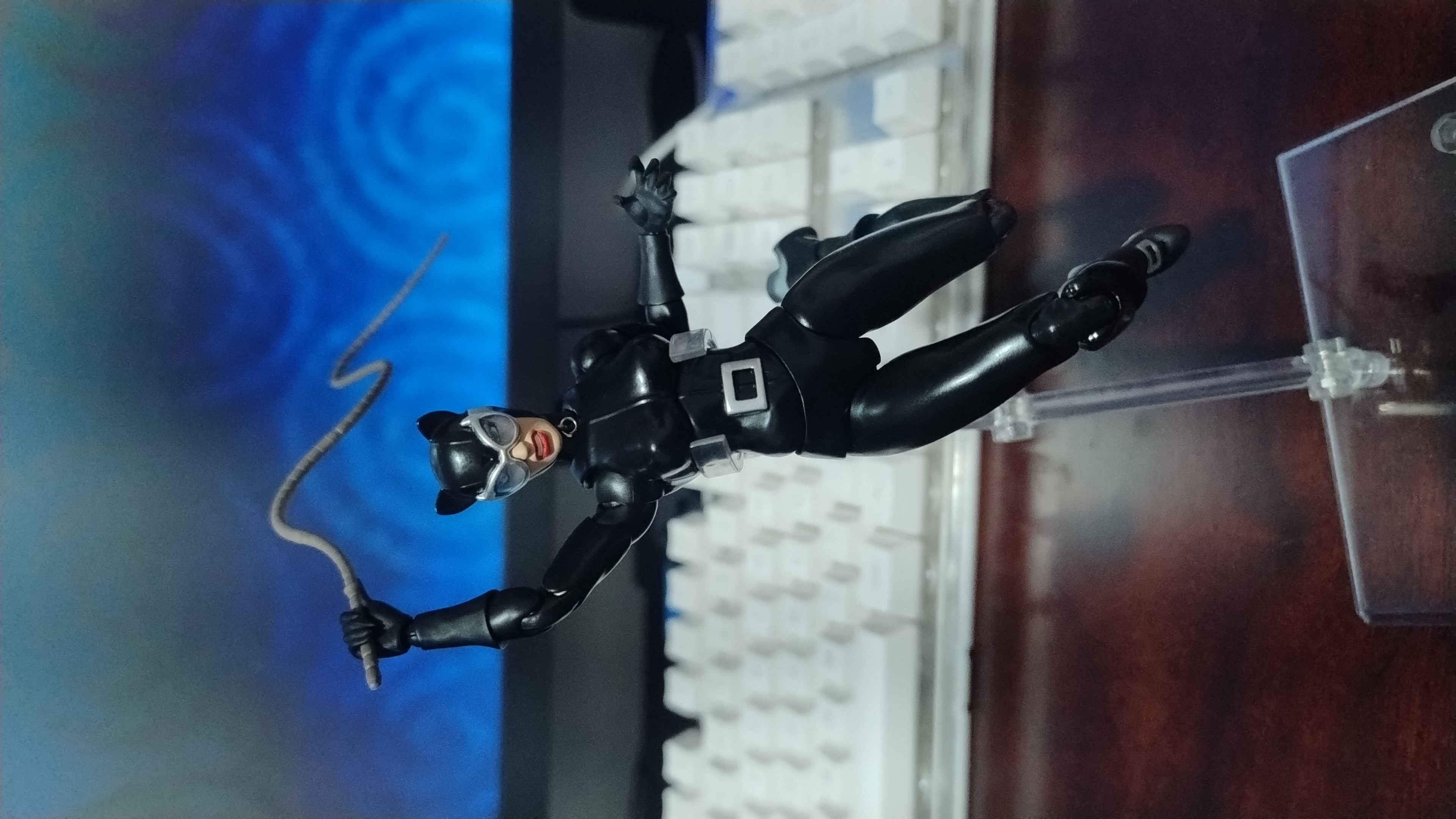 Mulher Gato Hush Dc Comics Mafex 123 Medicom Toy - Prime