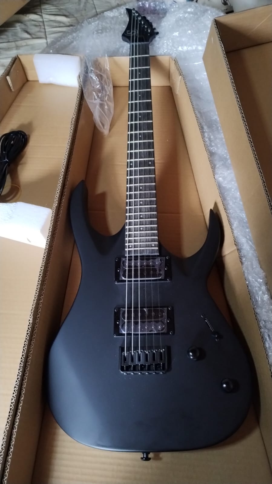 Guitarra 6 Cordas S by Solar AB4.6C preto carbono fosco - Norris
