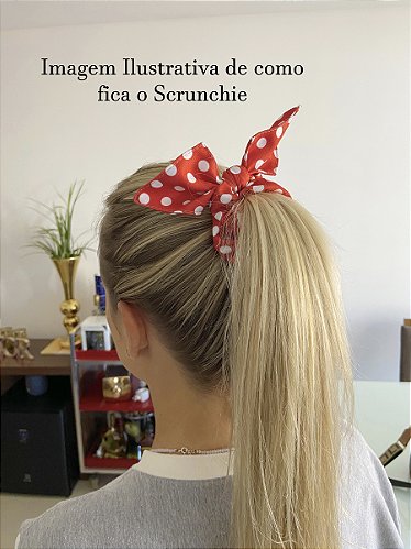 Scrunchie Cabelo Xadrez com Margaridas